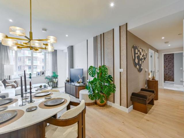 Flat for sale in Glyndon, Plumstead