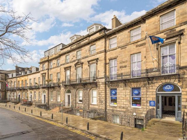 Flat for sale in Haymarket, Scotland