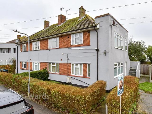Flat for sale in Newington, Acol