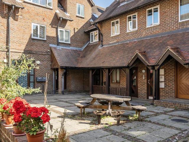 Flat for sale in Forest Row, Wealden