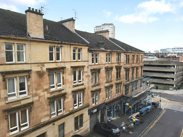 Flat for sale in Garnethill, Scotland