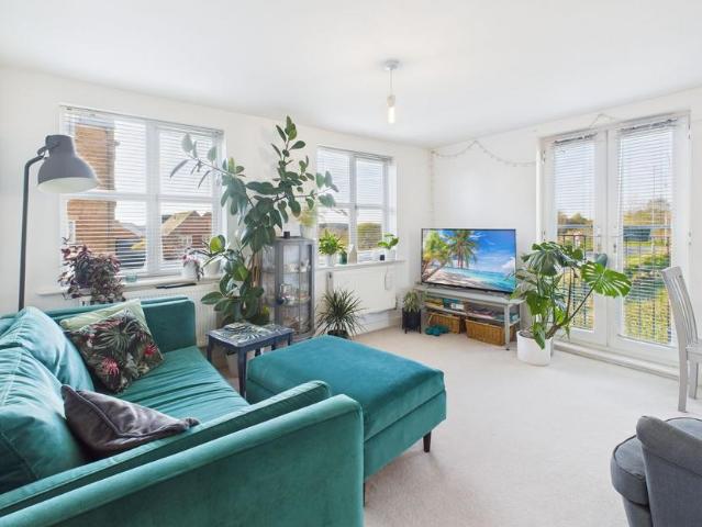 Flat for sale in Hampton Hargate, Peterborough