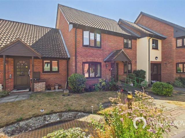 Flat for sale in Redenhall with Harleston, Burgh St Peter