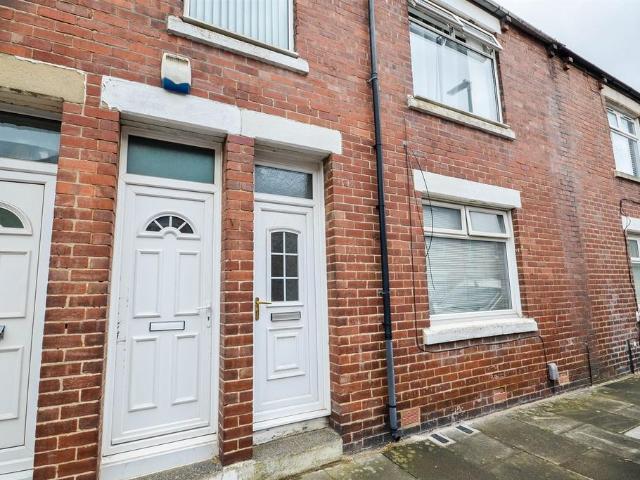Flat for sale in Jarrow, Tyne And Wear