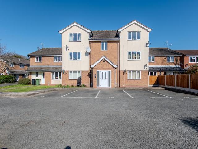 Flat for sale in Warndon, Isle Of Man