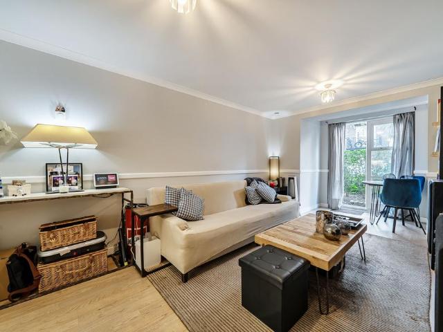 Flat for sale in West Kensington, Isle Of Man