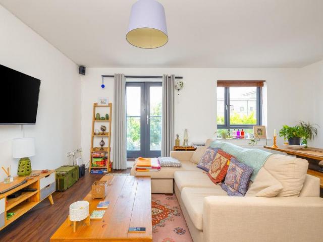 Flat for sale in Feckenham, City Of Bristol