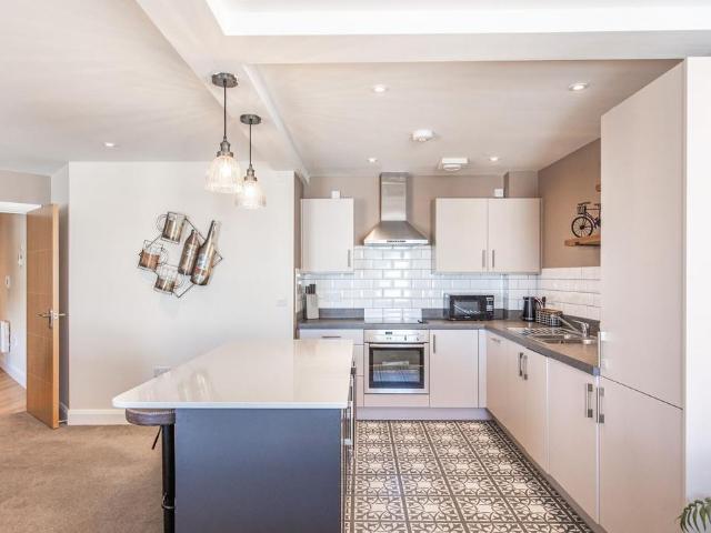 Flat for sale in Lakenham, East Bank