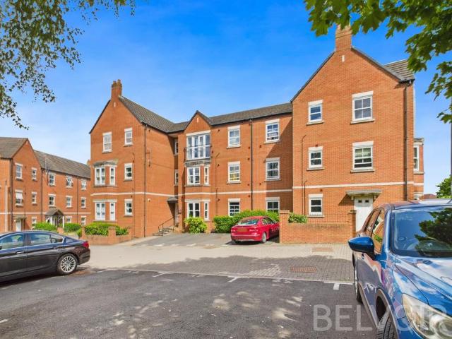 Flat for sale in Telford