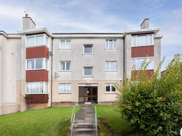 Flat for sale in East Mains, Barassie