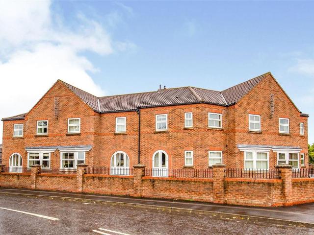 Flat for sale in Stokesley, North Yorkshire