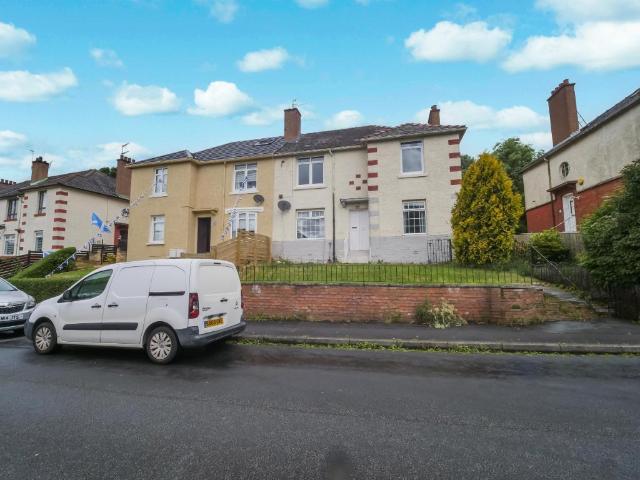 Flat for sale in Riddrie Knowes, Riddrie