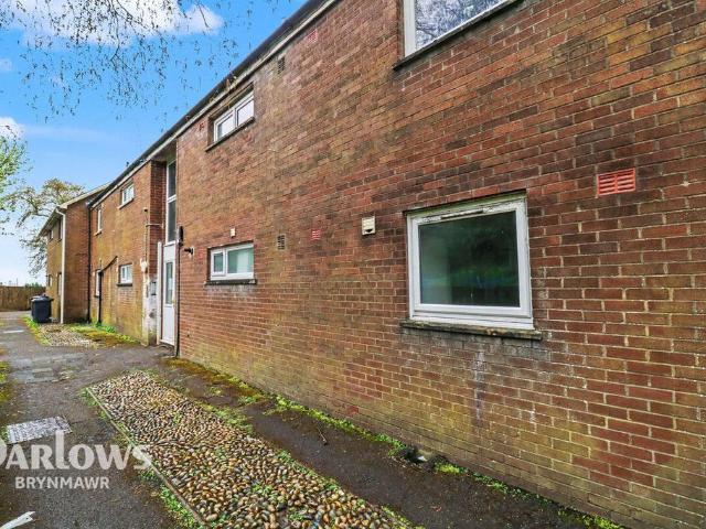 Flat for sale in Nantyglo and Blaina, Wales