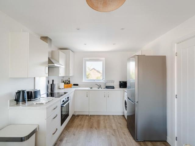 Flat for sale in Berwick Green, Catbrain