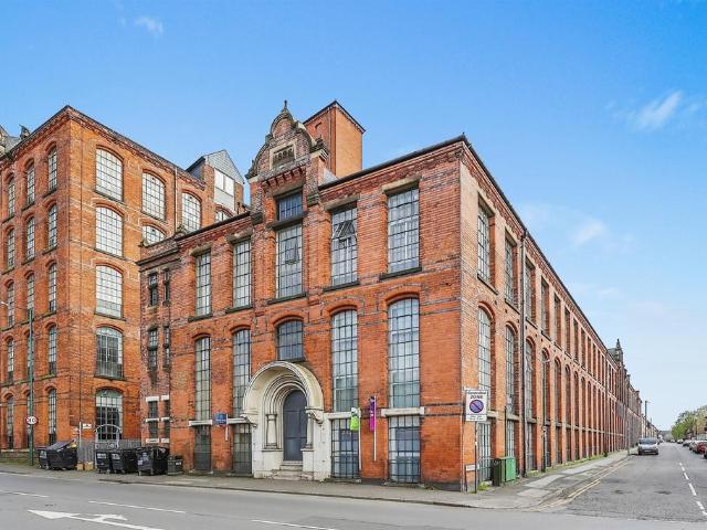 Flat for sale in Haddon, East Midlands