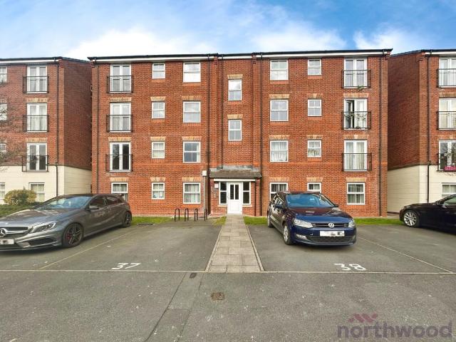 Flat for sale in Burnden, Lee Bank