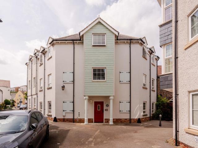 Flat for sale in Port Marine, Portishead