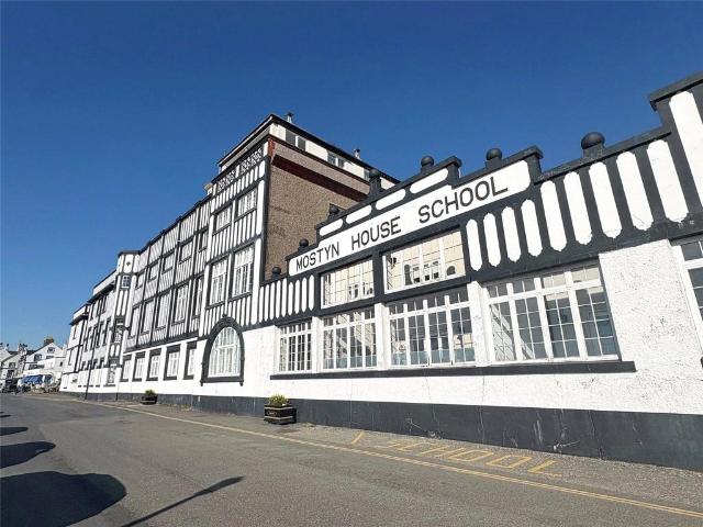 Flat for sale in West Vale, Cheshire