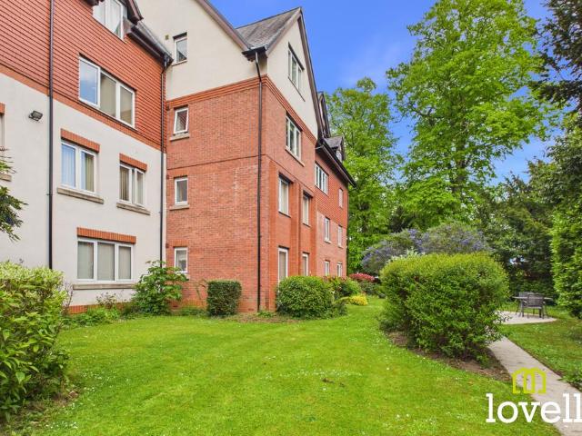Flat for sale in Cottingham, East Riding Of Yorkshire