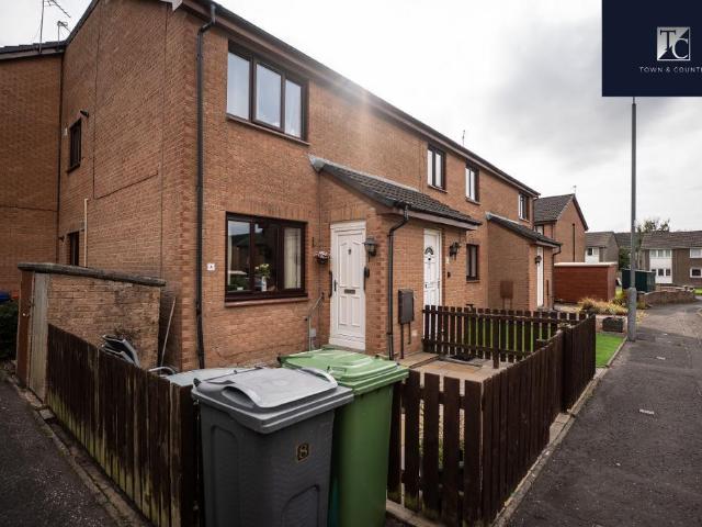 Flat for sale in Kirkintilloch, Scotland