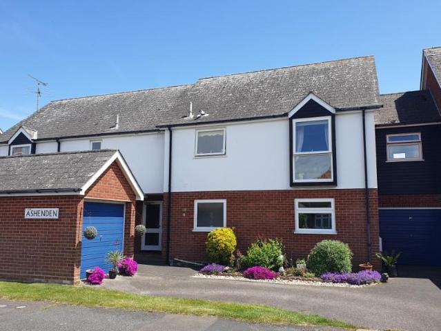 Flat for sale in Walton, Eastbridge