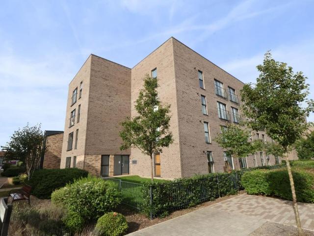 Flat for sale in Stretford, Trafford