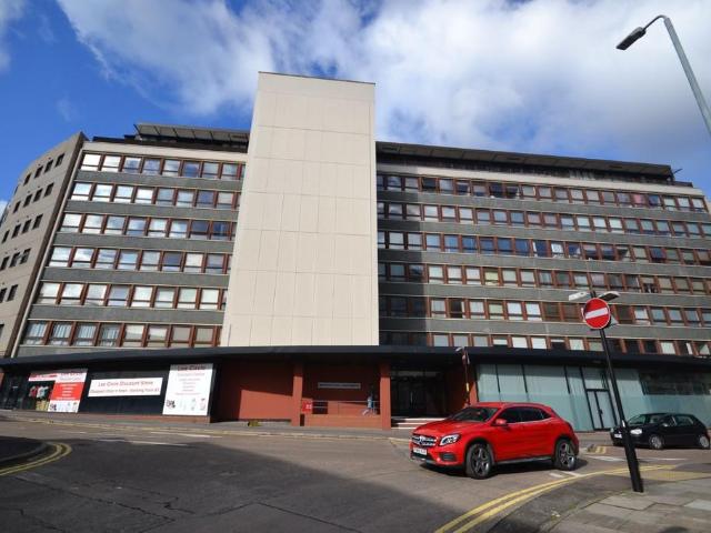 Flat for sale in St Matthew's, Old Wharf