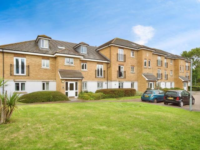 Flat for sale in Cockfosters, Isle Of Man