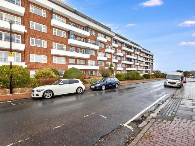 Flat for sale in Holywell, Eastbourne