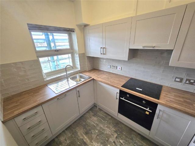Flat for sale in Hillfields, West Midlands