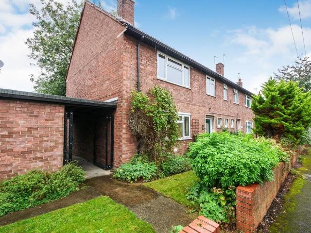 Flat for sale in High Field, York
