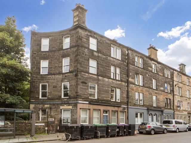 Flat for sale in Leith, Scotland