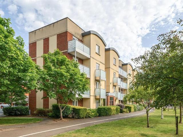 Flat for sale in Watergate, Devon