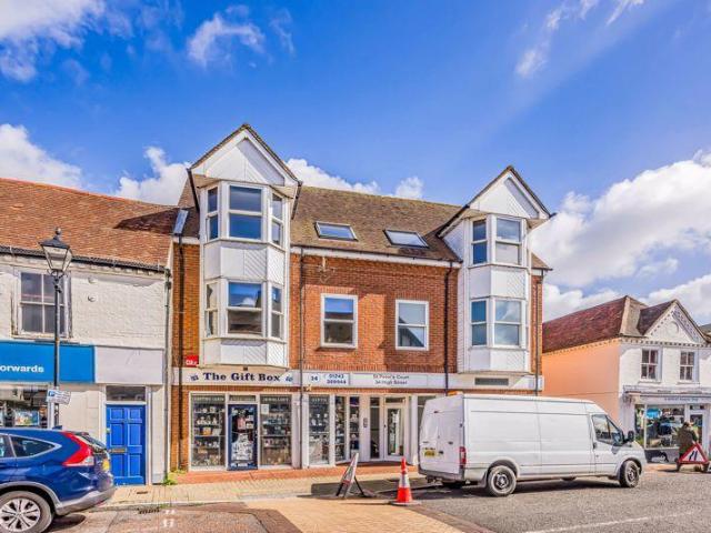 Flat for sale in Spring Vale, Hampshire