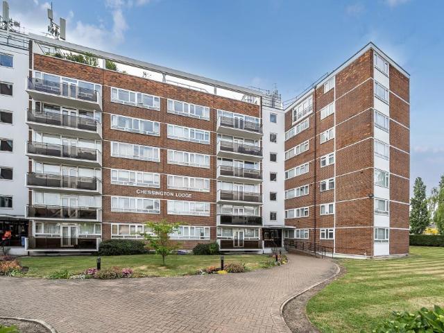 Flat for sale in Temple Fortune, Greater London