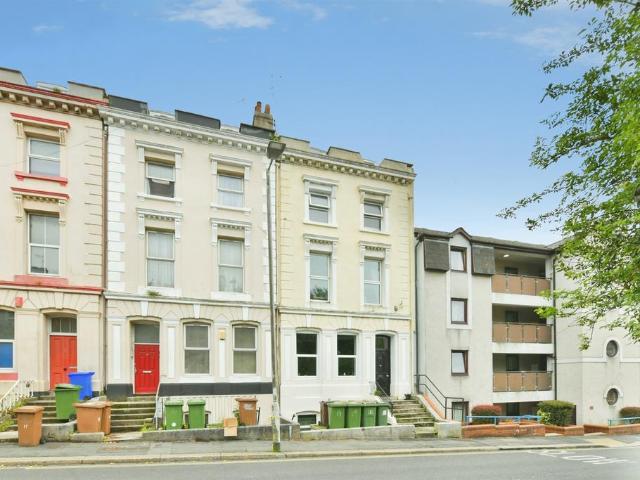 Flat for sale in Greenbank, Mount Wise