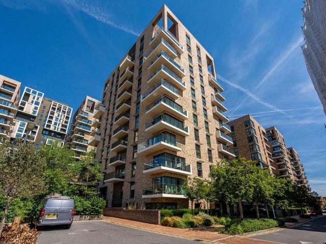 Flat for sale in Kidbrooke, Greater London