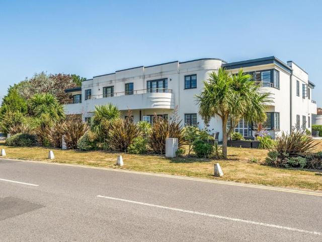 Flat for sale in Clapham, West Sussex