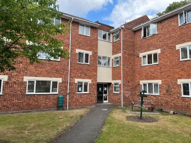 Flat for sale in Walsall, The Chuckery