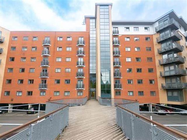 Flat for sale in Holbeck, West Yorkshire
