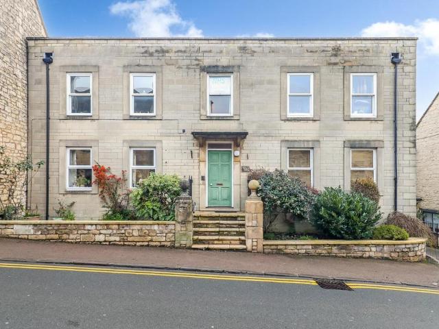 Flat for sale in Ham Butts, School House