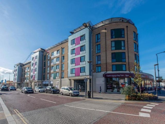 Flat for sale in Hackbridge, Isle Of Man