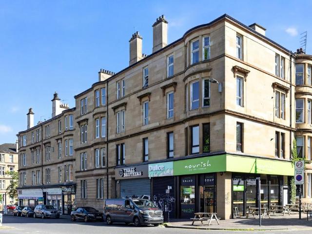 Flat for sale in Park District, Scotland