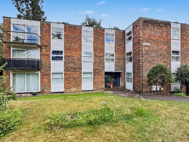 Flat for sale in Glen Eyre, City Of Southampton