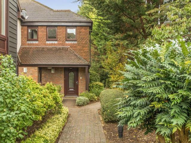 Flat for sale in Summersdale, Chichester