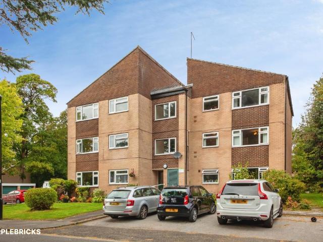Flat for sale in Norton, Sheffield