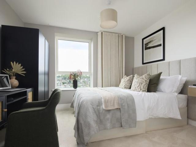 Flat for sale in London Borough of Lewisham, Ladywell