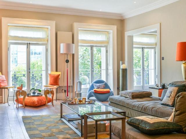 Flat for sale in Royal Borough of Kensington and Chelsea, Greater London