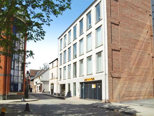Flat for sale in New Boultham, Brayford