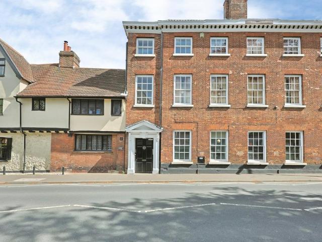 Flat for sale in Lakenham, East Bank